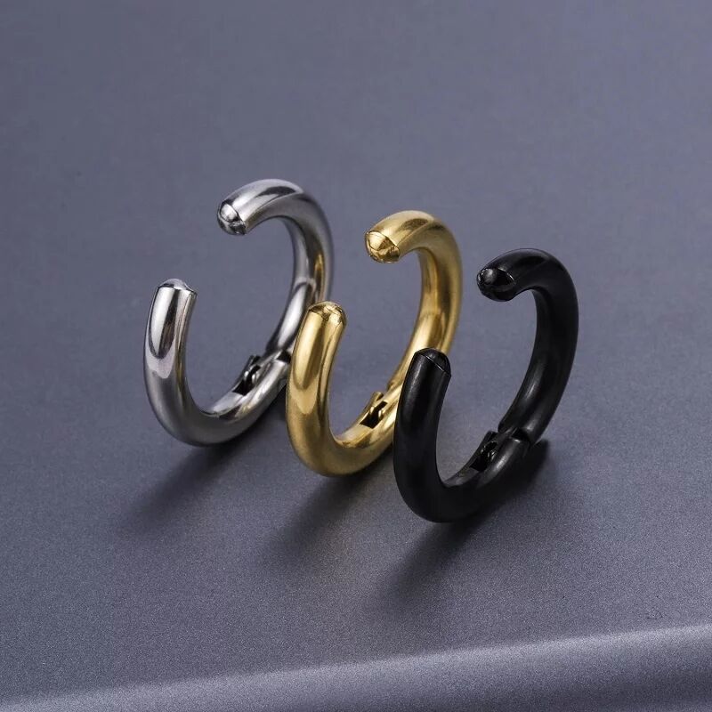 وهمية Huggie هوب أقراط للرجال  - مراجعة Body Jewelry Cartilage Earrings وسعره