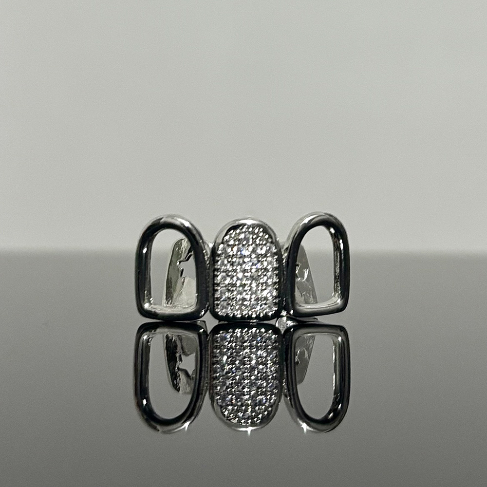 YOUNGX الهيب هوب ثلاثة قبعات ا - مراجعة Body Jewelry Men وسعره
